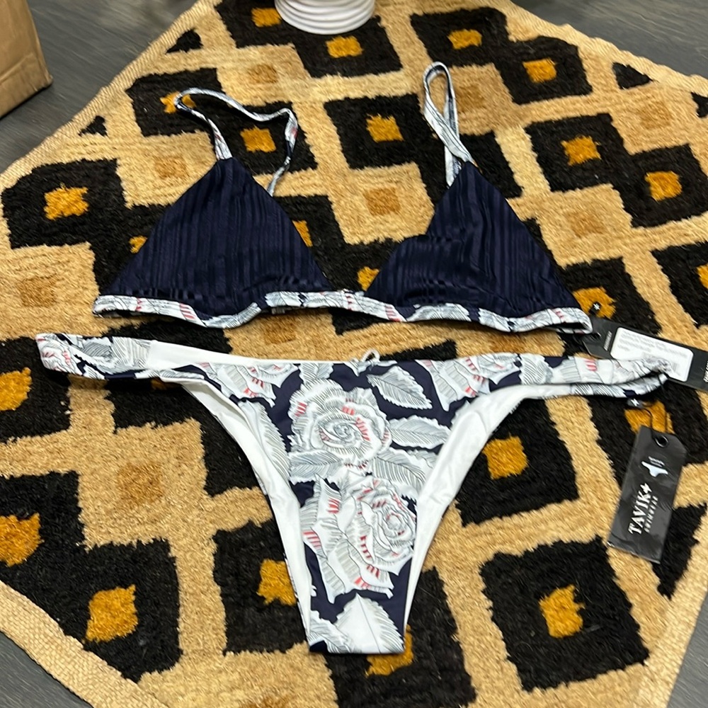 NWT Tavik blue floral design bikini - minimal coverage - size Large